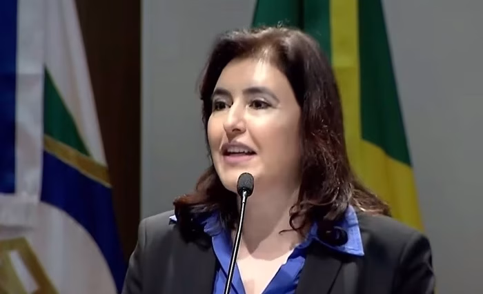 Tebet diz que União pode bancar restituição dos descontos no INSS